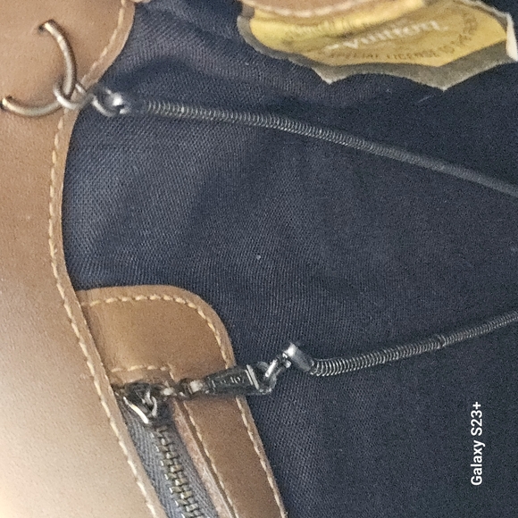 Louis Vuitton Monogram Tote Bag - Picture 12 of 16